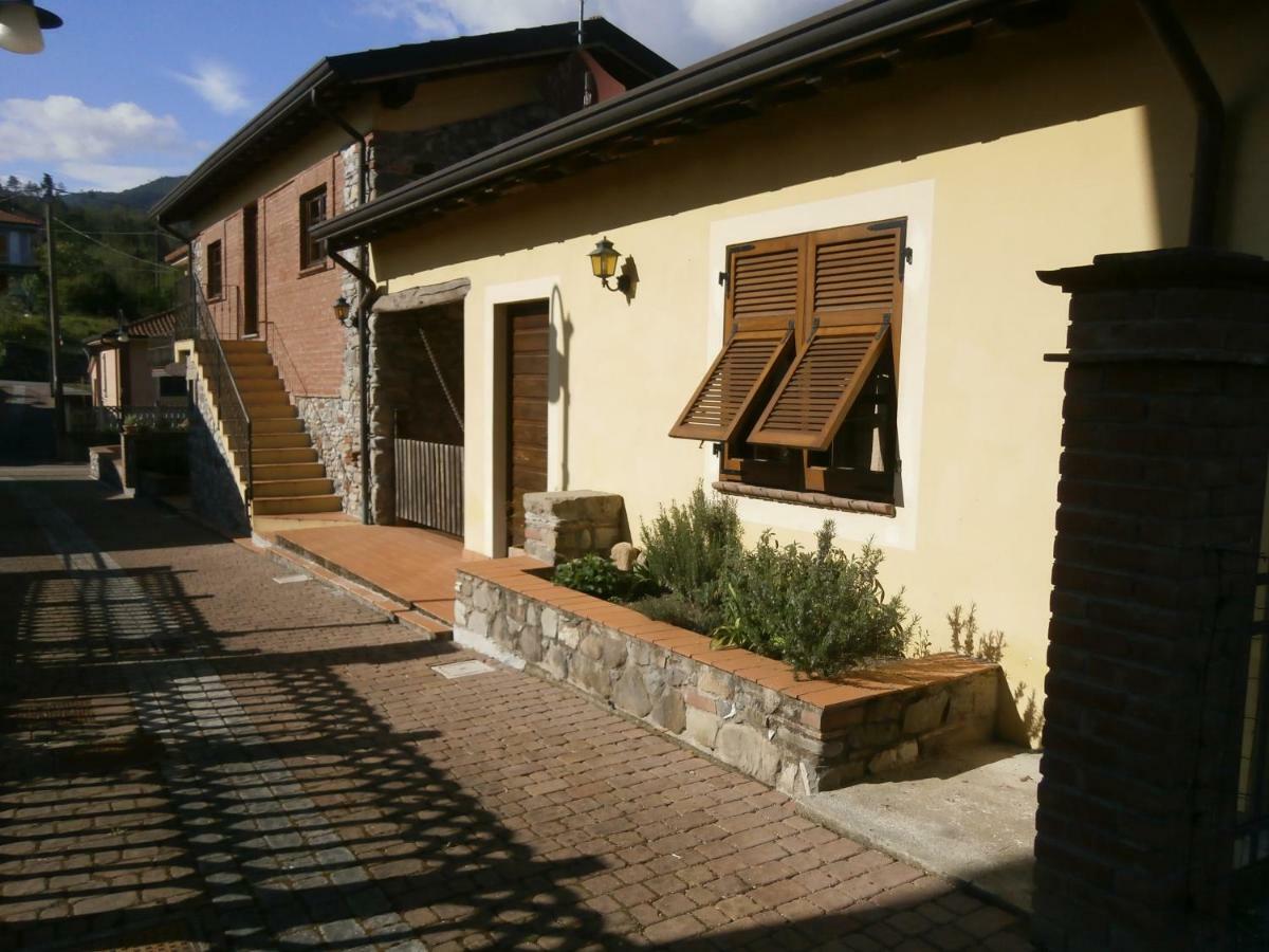 La Cascina Di Anna Hotel Beverino Exterior photo